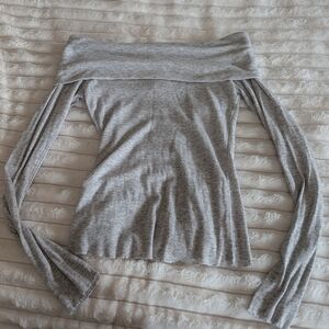 Babaton Light Gray Off-the-Shoulder Knit Top